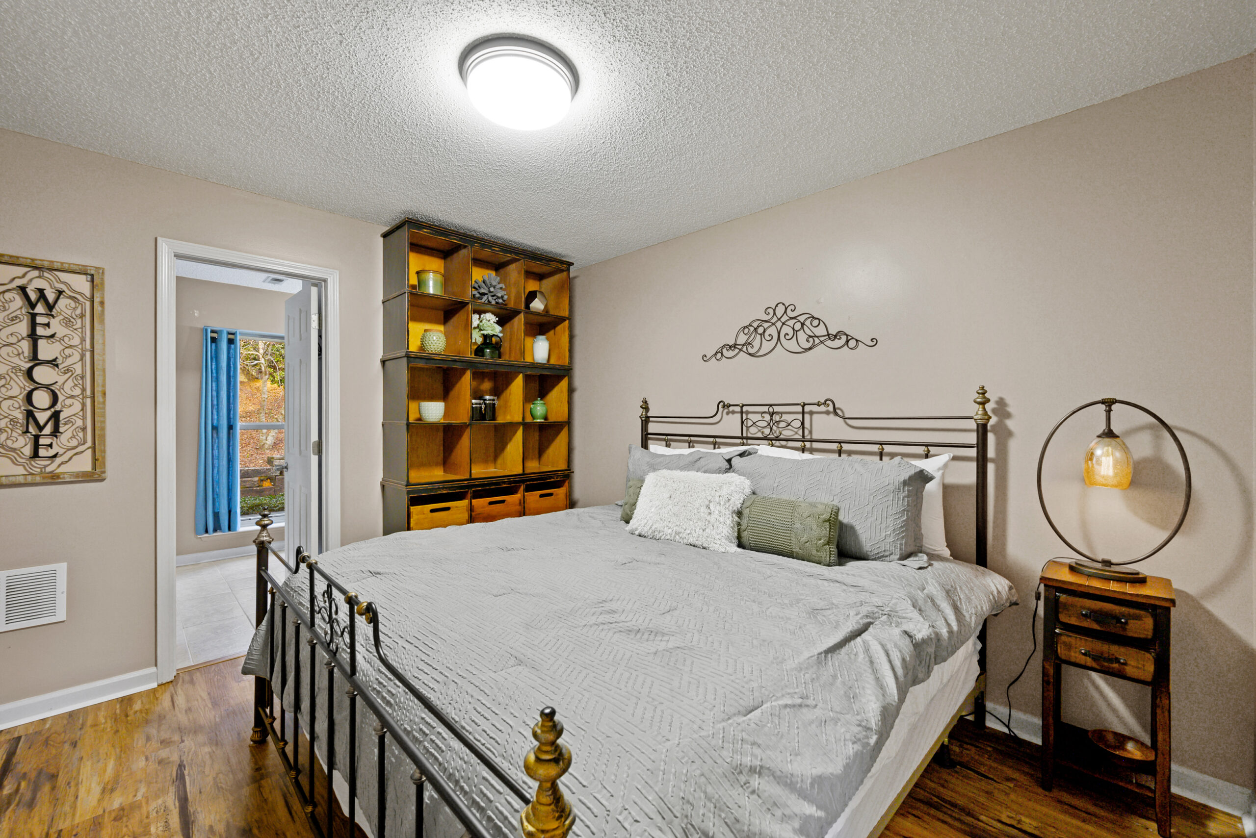 Guest room featuring king size foam mattress and plenty of drawer space